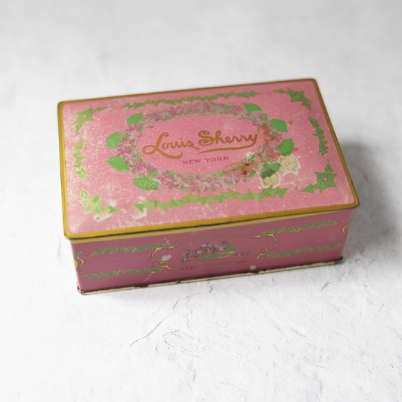 Vintage Louis Sherry New York hinged candy tin box pink violets Eagle Can Co 6" - Picture 2 of 9